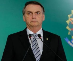 Bolsonaro critica invasão à embaixada da Venezuela no Brasil
