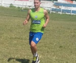 Prestes a estrear na Série D, Tubarão apresenta Carlinhos, ex-Veranópolis