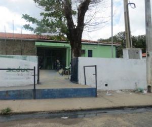 Aluna ameaça professor com faca dentro de escola no Piauí