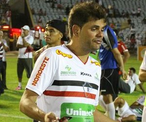 Júnior Xuxa pede perdão à torcida pelo vice e alerta: "Feito fica de lição"