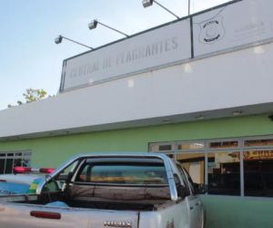 PM reage a assalto e troca tiros com bandido em frente a banco na Zona Norte de Teresina