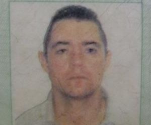 Homem é assassinado com golpe de faca em Floriano