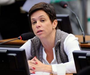 Cristiane Brasil é investigada em inquérito sobre associação para o tráfico