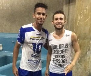 Rian revela teor de mensagem em camisa: "Têm pessoas que falam mal"