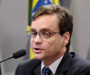 Temer nomeia advogado de Eduardo Cunha para Casa Civil