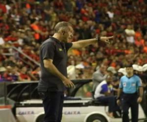 Após 40 dias, Técnico Eduardo Baptista entrega o cargo no Sport
