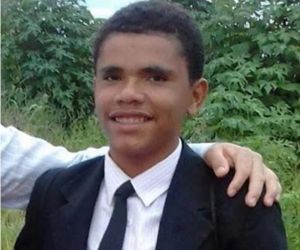 Troca de tiros deixa jovem morto e outros dois feridos em Parnaíba