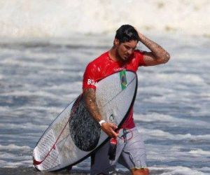 Gabriel Medina anuncia pausa na carreira para tratar saúde mental