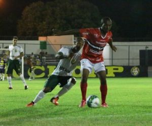 Amarildo cogita sacrifício para ficar no River-PI: "Reduzo até meu salário"