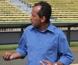 Em vistoria no estádio Albertão, Jacob ressalta imponência e afirma: "Aliado"