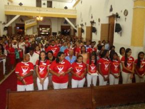 Mais de 30 Jovens receberam sacramento do Crisma na solenidade de Pentecostes
