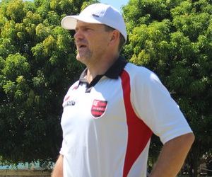 Treinador do Fla-PI pede direitos iguais no uso do Albertão