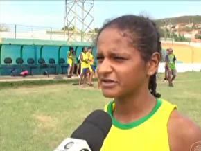 Com jogadoras da seleção, Picos intensifica treino para Copa do Brasil