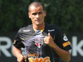 Rivaldo se recupera de lesão e reforça São Paulo contra o Paulista
