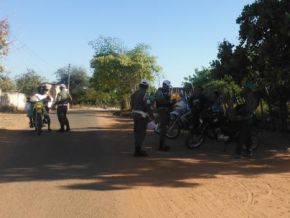 Polícia realiza operação contra o tráfico de drogas em Floriano