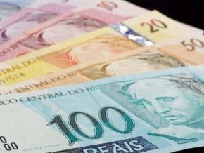 Mulher tem 20 mil roubados próximo a uma agência bancária em Floriano