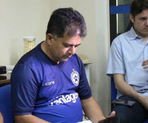 Sem planos, Batista centraliza escolha de técnico: "Eu mesmo vou decidir"