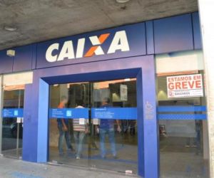 Bancários do Piauí fazem protesto nesta terça contra reestruturação na Caixa