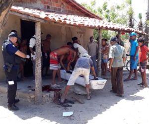 Homem é assassinado a facadas durante bebedeira no Piauí