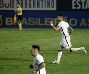 Corinthians toma forma antes de reencontro com torcida e deixa no ar potencial de melhora