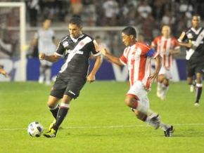 Vasco goleia Náutico e fica próximo das quartas da Copa BR