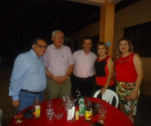 Confraternização reúne Prefeito, vereadores e secretários em Floriano