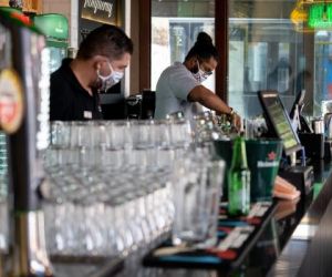 Novo decreto mantém restrições de horários e funcionamento das atividades no fim de semana no PI