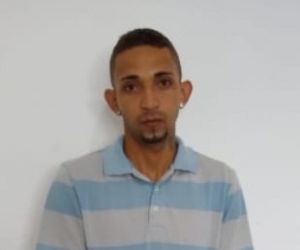 Preso acusado de roubar comércio e usar dinheiro para comprar droga