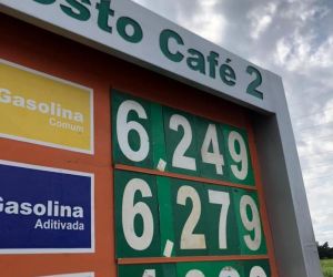 Preço do litro da gasolina chega a R$ 6,27 em postos de combustíveis no Piauí