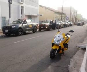 Veículos da Força Nacional são flagrados em Floriano neste sábado