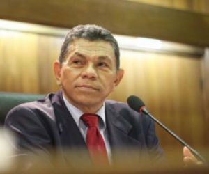 Líder diz que governo quer concluir o mais breve a subconcessão da Agespisa