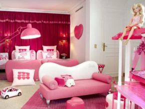 Hotel de luxo francês inaugura 'suítes Barbie' para atender hóspedes infantis