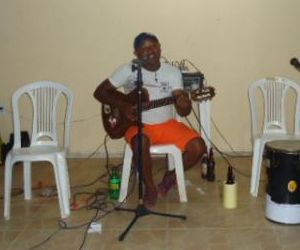 SINTE homenageia pais educadores com festa