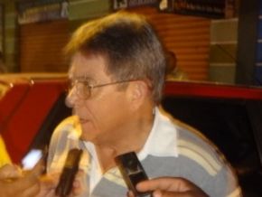 "Essa cidade tem que despertar", diz Avelino Neiva