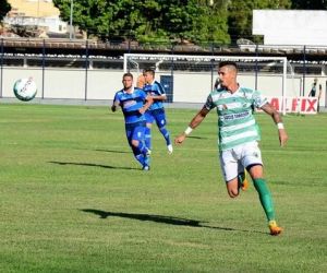 Altos embarca para duelo contra o Moto Club pela Copa do Nordeste