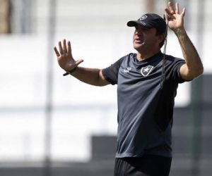 Botafogo blinda possível volta de Ricardo Gomes para o São Paulo