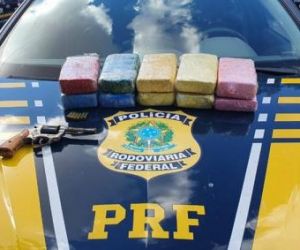 Homem é preso com 10 kg de pasta base de cocaína em fundo falso de carro na BR-316, em Teresina