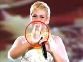 VIDEO: Xuxa teria debochado de Deus em Especial de Natal da Globo? O que você acha?