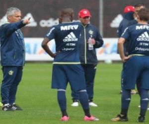 Série A: Flamengo enfrenta lanterna Atlético-GO; Corinthians pega o Vitória
