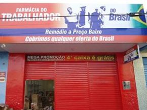 Bandidos invadem farmácia em Teresina e fazem reféns