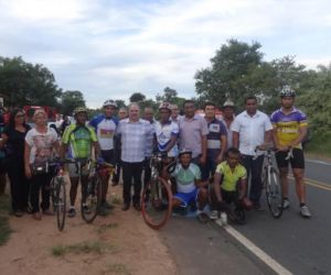Corrida Ciclista e festa dançante animaram localidade Pequi