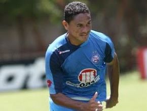 Florianense marca gol e Bahia goleia Fluminense