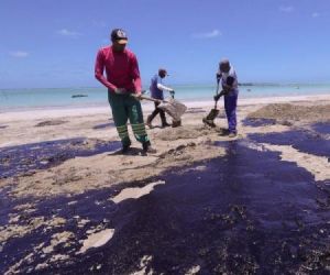 Ministério volta atrás e cancela proibição à pesca de camarão