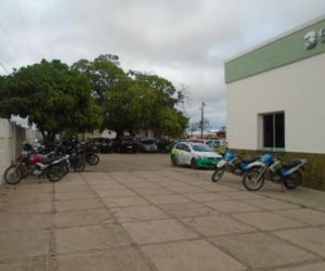 Motocicleta é apreendida por apresentar irregularidade na documentação