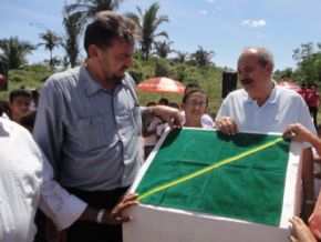 Governador Wilson Martins inaugura ponte em Francisco Ayres