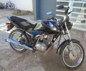 PM recupera motocicleta abandonada em Floriano