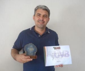 Vice-Presidente da UVB, Maurício Bezerra, toma possa e recebe Prêmio Vereador Destaque