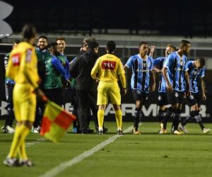 Grêmio se divide entre dever cumprido e frustração após jogos fora e mantém caça