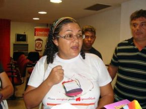 Homossexuais protestam contra proibição de doar sangue