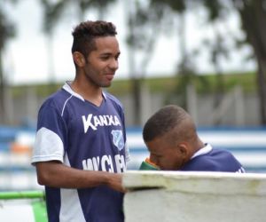 Altos confirma retorno do meia Rafael Piauí, que disputou a Série B em 2015